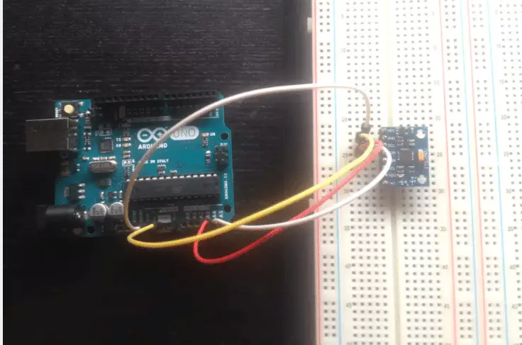How To control MPU-6050 (GY-521) with Arduino and servo motors