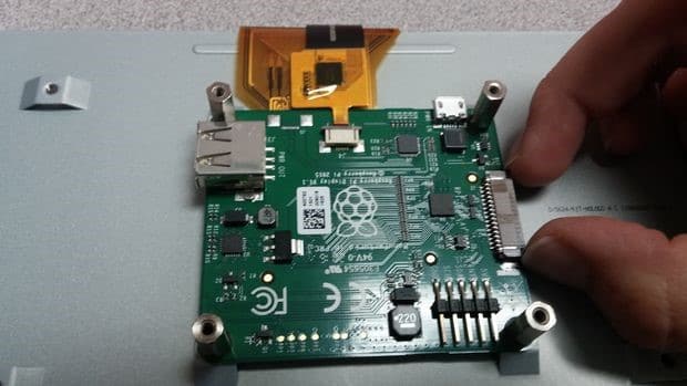 How to Setup Raspberry Pi Official 7inch Touchscreen LCD