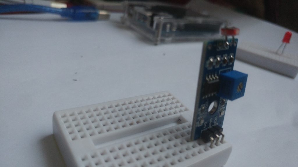 How to Build a Project Using LDR sensors and Arduino UNO