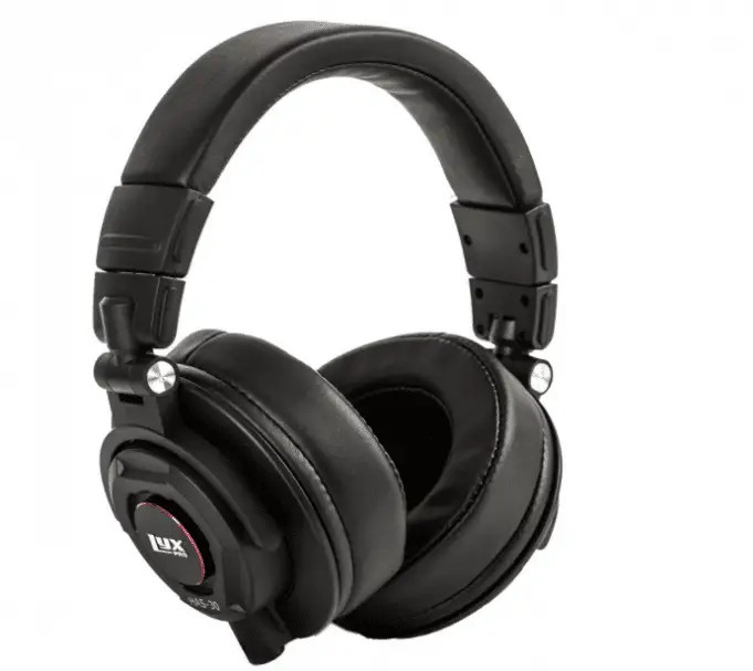 13 Best Studio Headphones Under 100 Reviewed [2022]