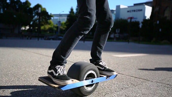 11 Best Waterproof Electric Skateboards – Hands-On Review