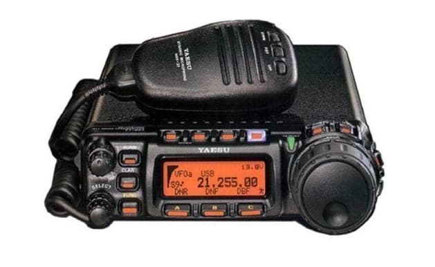 5 Of The Best Handheld Ham Radio For Survival – Reviewed