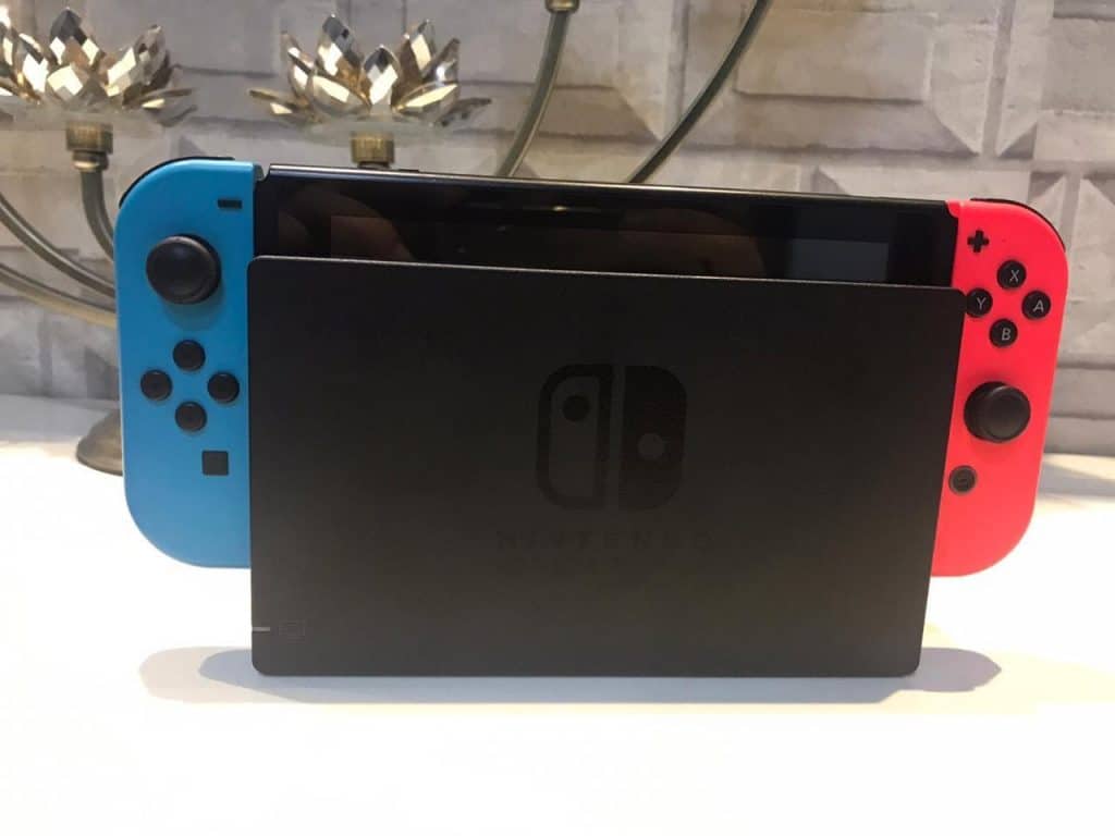 How To Connect Nintendo Switch To TV [StepByStep Guide]😎