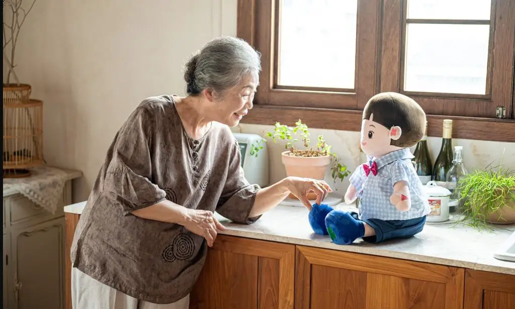 best personal robots for supporting aging loved ones