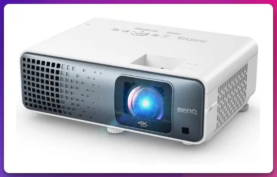 Best Projectors for Golf Simulators 1
